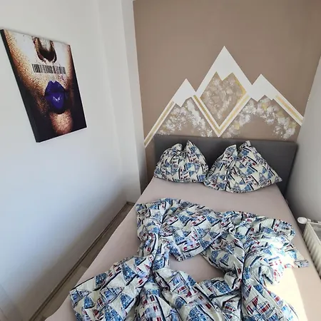 Tom Apartmans Siófok Buitenkant foto