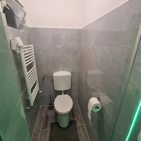 Tom Apartmans Siófok Buitenkant foto