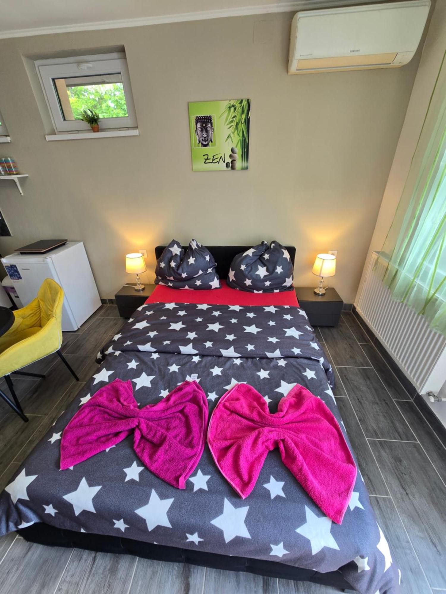 Tom Apartmans Apartament *
